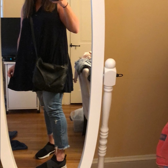 Soft leather black crossbody bag with pockets - Picture 2 of 5